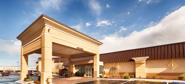 布里奇波特贝斯特韦斯特优质酒店(Best Western Plus Bridgeport Inn)图片