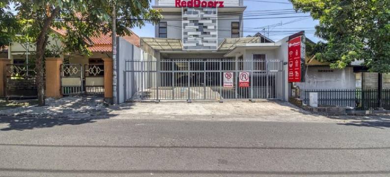 阿凡迪·盖贾扬附近的红门兹 2(RedDoorz Near Affandi Gejayan 2)图片
