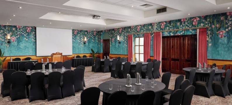 杜利斯酒店(Dooley's Hotel)图片