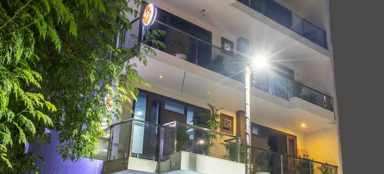 近亚肖布米的金色航空之星酒店(Hotel Aerostar Gold Near Yashobhoomi)图片