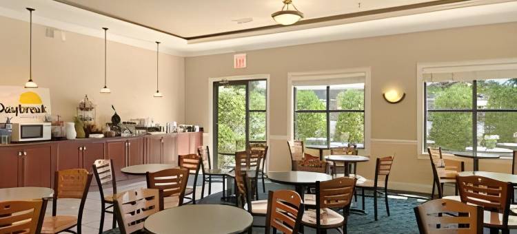 温德姆戴斯酒店帕迪尤卡I-24 4号出口(Days Inn by Wyndham Paducah I-24 Exit 4)图片