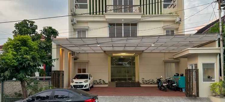 Urbanview Griya Esti Siliwangi Semarang图片