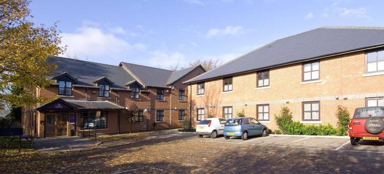 格雷夫森中央高级旅社(Premier Inn Gravesend Central)图片