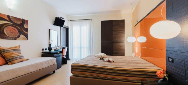 瑟瑞酒店(Cerri Hotel)图片
