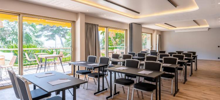 戛纳海滨丽筠酒店(Radisson Hotel Cannes Seaside)图片