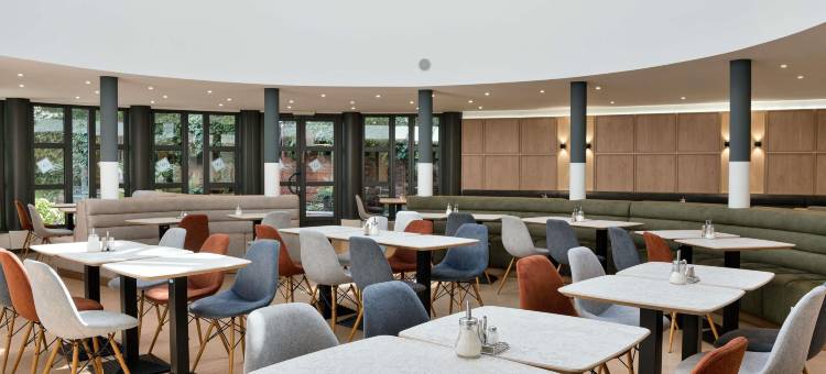 布达佩斯英雄广场宜必思尚品酒店(ibis Styles Budapest Heroes Square)图片