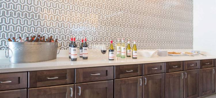 利弗莫尔葡萄酒乡浩枫温德姆公寓(Hawthorn Suites by Wyndham Livermore Wine Country)图片