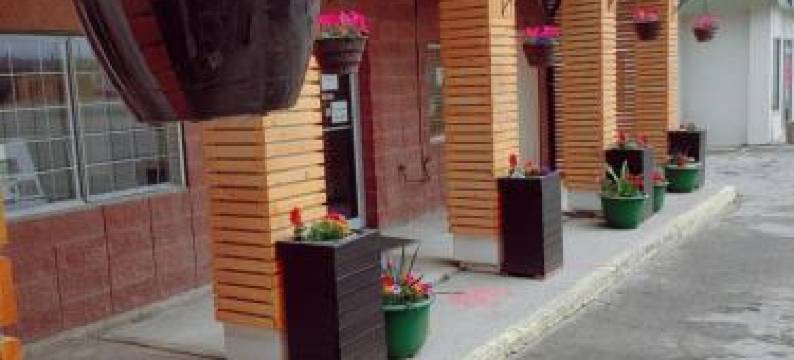 库特尼乡村酒店(Kootenay Country Inn)图片