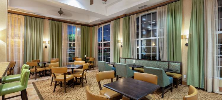 拉内特/西点欢朋酒店(Hampton Inn & Suites Lanett - West Point)图片