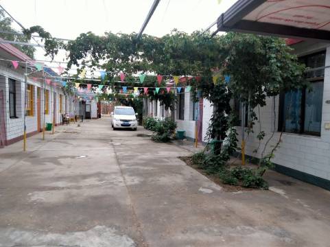 中卫沙坡头区百顺王精品民宿(沙坡头景区店)图片