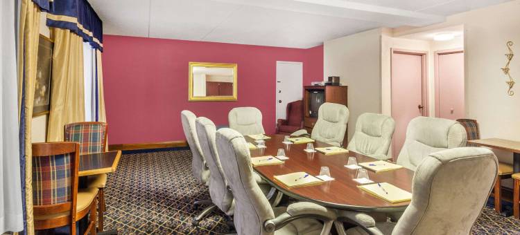 伦敦肯塔基州呗盟套房酒店(Baymont by Wyndham London KY)图片