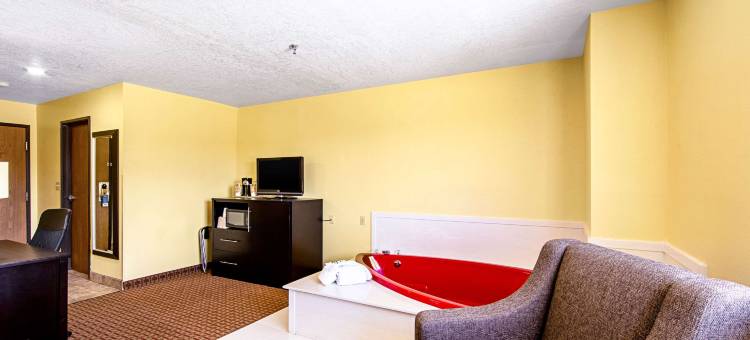 蒙蒂塞洛罗德威旅馆(Rodeway Inn & Suites)图片