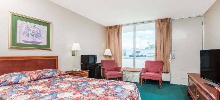 布利斯波因特旅馆瓦巴什(BlissPoint Inn Wabash)图片