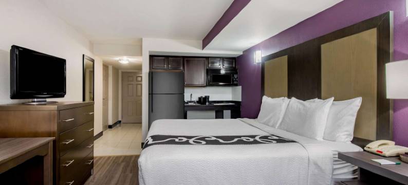 拉昆塔温德姆酒店西长枝/NJ海岸地区(La Quinta Inn by Wyndham West Long Branch/NJ Shore Area)图片