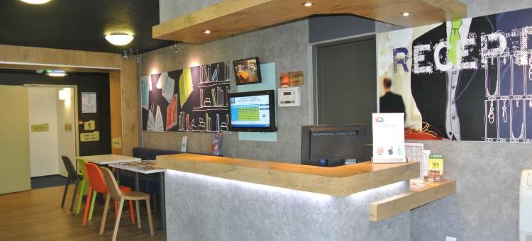 尚贝里南沙雷索宜必思快捷酒店(Ibis Budget Chambéry Sud Challes les Eaux)图片