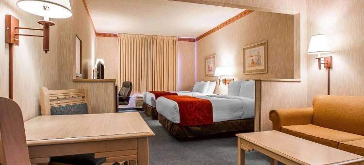 皮奥里亚体育馆舒适套房酒店(Comfort Suites Peoria Sports Complex)图片