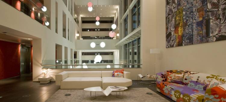 雅生费利亚酒店 - 免费机场班车(Axor Feria Hotel - Free Airport Shuttle Bus)图片