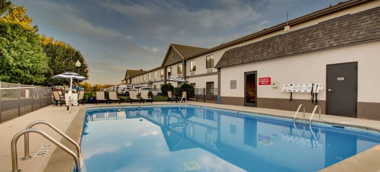 欧文斯伯勒凯机场格林菲尔德套房酒店(Greenfield Inn & Suites Owensboro, KY Airport)图片