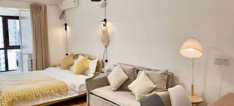 张晓凡公寓(中原中路分店)图片