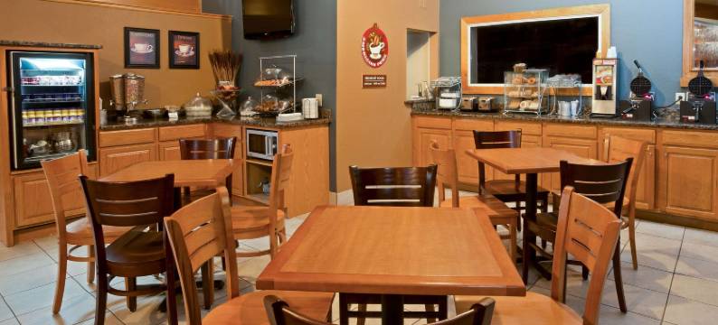 湾城美吟温德姆酒店(AmericInn by Wyndham Bay City)图片