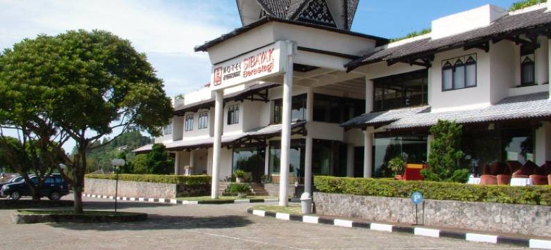 不拉士打宜西巴雅克国际酒店(Hotel Sibayak Internasional)图片