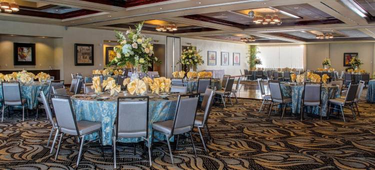 奥斯威戈船长贝斯特韦斯特优质酒店(Best Western Plus Oswego Hotel and Conference Center)图片