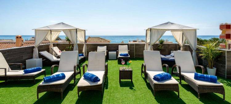 梦之月托雷莫里斯- 推荐成人(Moon Dreams Torremolinos - Adults Recommended)图片