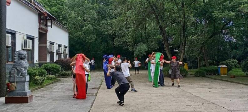 金汤白云山庄特色民宿(禅茶绿道分店)图片