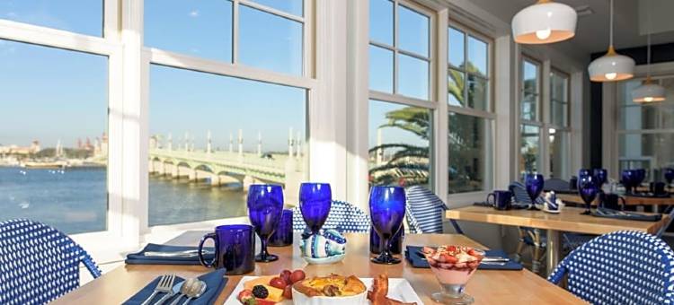 马克尔 8 号滨海酒店(Marker 8 Hotel and Marina)图片