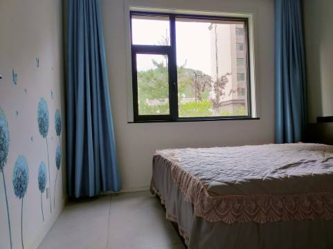 赚生活费公寓(枣园南路分店)