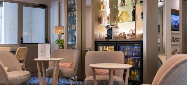 拉斯拜尔蒙帕纳斯美居酒店(Hôtel Mercure Paris Montparnasse Raspail)图片