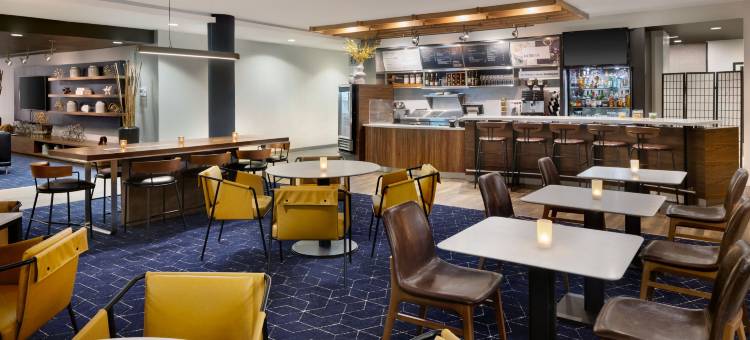 爱迪生伍德布里奇万怡酒店(Courtyard Edison Woodbridge)图片