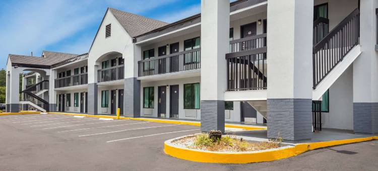 莫比尔机场大道的伊克诺旅馆(Econo Lodge Mobile Airport Blvd.)图片