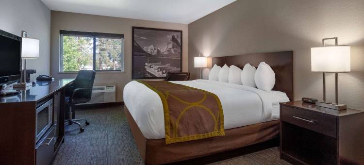 圣雷吉斯速8酒店(Super 8 by Wyndham St. Regis)图片