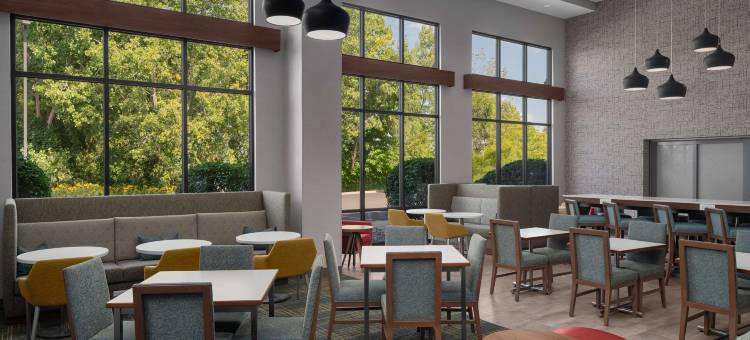 希尔顿欢朋套房酒店-大大急流城(Hampton Inn & Suites Grand Rapids-Airport 28th Street)图片