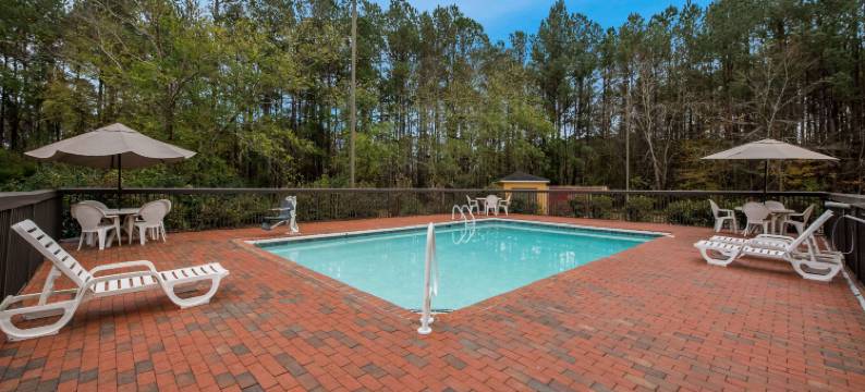 费耶特维尔I-95舒适酒店(Comfort Inn Fayetteville I-95)图片