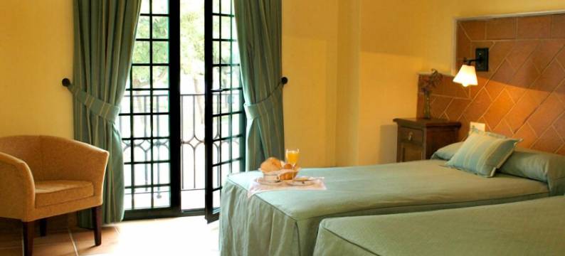 莫林内拉旅馆(Mesón de la Molinera)图片