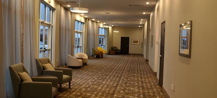 琼斯伯勒假日酒店(Holiday Inn JONESBORO by IHG)图片