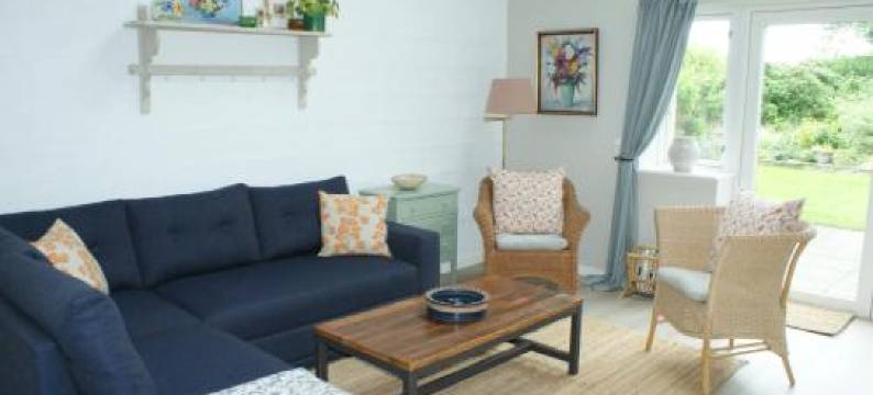 路斯特鲁普农场旅馆(Lustrup Farmhouse)图片