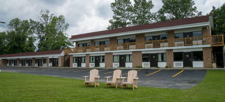 杰克逊点温德姆华美达酒店(Ramada by Wyndham Jacksons Point)图片