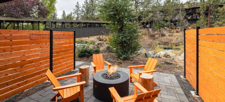 河屋旅馆(Riverhouse Lodge)图片