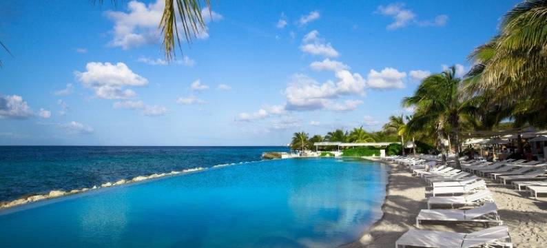 帕帕加海滩酒店(Papagayo Beach Hotel)图片