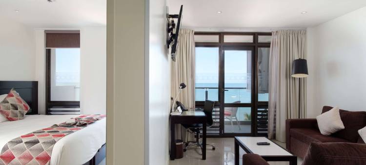 斐济威洛艾洛海滩华美达套房酒店(Ramada Suites by Wyndham Wailoaloa Beach Fiji)图片