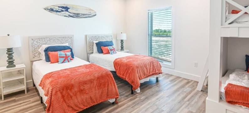 BRAND NEW Beachfront House! 6 BR/6.5 NEW Beachfront Paradise!图片