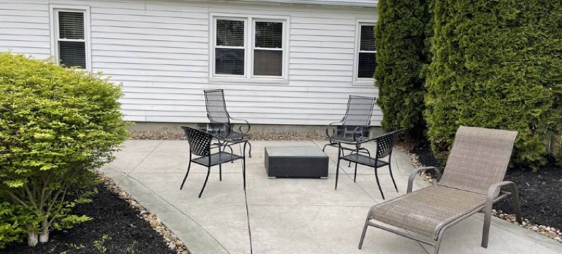 Avon Lake- The Lake House图片