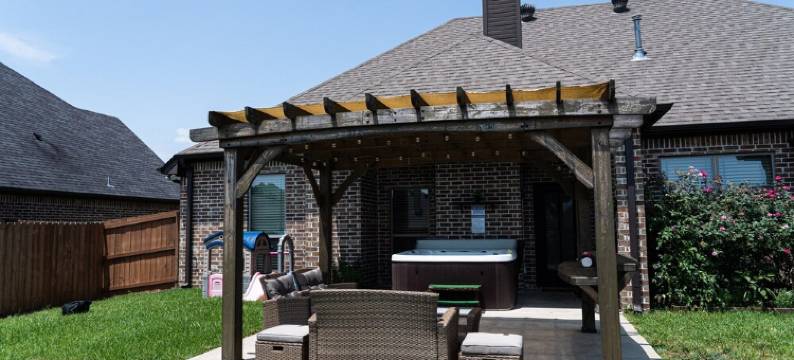 3BR/2BA Home w/ Jacuzzi and Kids Playground图片