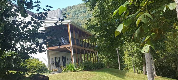 北卡Mama Dee's Hide Away!! 阿什维尔您的家公寓(Mama Dee's Hide Away!!  Your home while in Asheville NC)图片