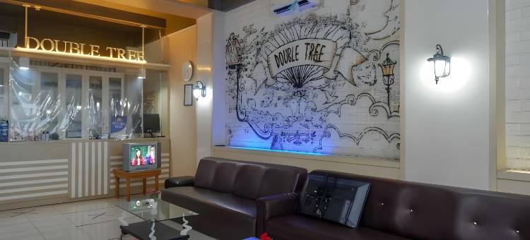 Urbanview酒店双树普禾加多(Urbanview Hotel Double Tree Purwokerto)图片