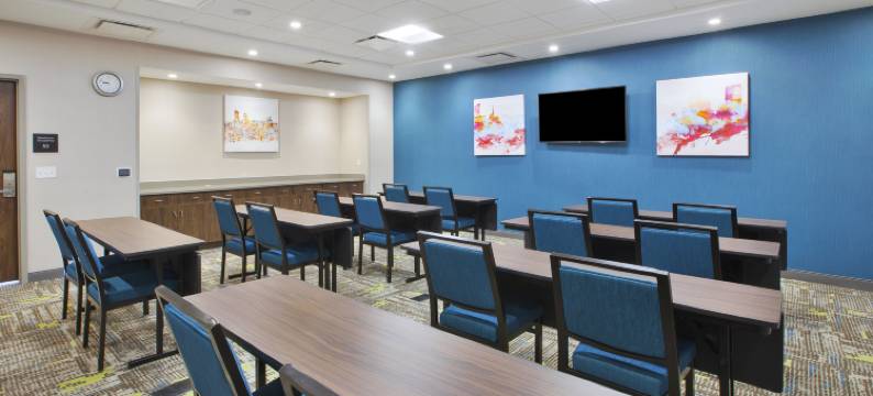 大急流城南格兰德维尔欢朋套房酒店(Hampton Inn & Suites by Hilton Grandville Grand Rapids South)图片