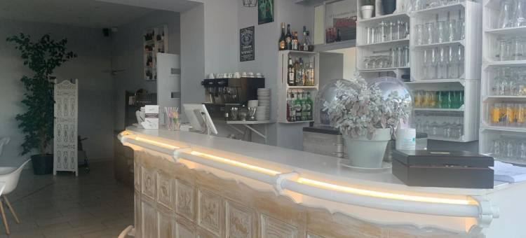 桑图隆酒店(Logis Hotel Restaurant le Kalliste)图片
